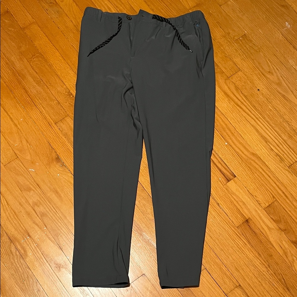 CHUBBIES The Musts Everywear Performance
Pants Men's Size XL Grey